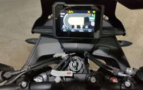 KTM 890 ADVENTURE	 2023 TS640