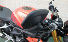 TRIUMPH スピートリプルRS 2022 S3P01S