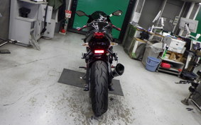 TRIUMPH DAYTONA 675 ABS 2015