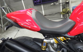DUCATI M1200 S 2015