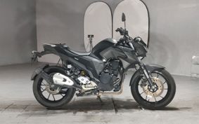 YAMAHA FZ25 RG42