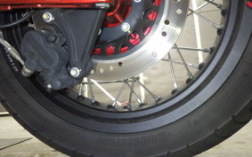 MOTO GUZZI V7 RACER 2013