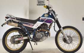 YAMAHA SEROW 225 W 4JG