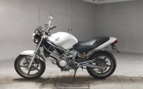 HONDA VTR 250 MC33