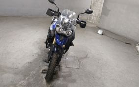 TRIUMPH TRIUMPH TIGER 800 TRE10B