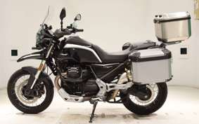 MOTO GUZZI V85 TT 2022