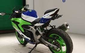 KAWASAKI ZX-4RR ZX400P