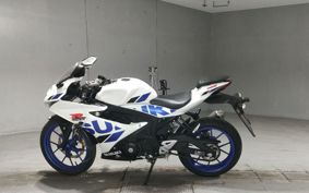SUZUKI GSX-R125 DL33B