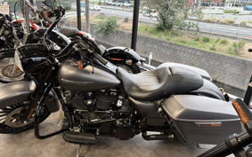 HARLEY FLHRXS 2018 KVC