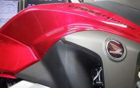 HONDA VFR800X 2015 RC80