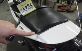 TRIUMPH DAYTONA 675 R 2011