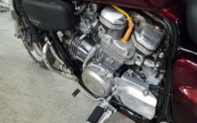HONDA V45 MAGNA 1988 RC28