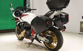 HONDA CB1300SB SUPER BOLDOR 2021 SC54