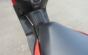 YAMAHA N-MAX155 ABS SG66J