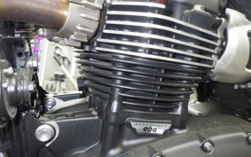 TRIUMPH STREET TWIN 2023