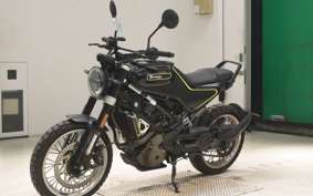 HUSQVARNA SVARTPILEN 401 2019