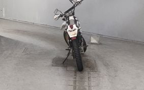 YAMAHA SEROW 225W DG08J