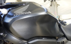 HONDA CB650R E-Clutch 2025 RH17