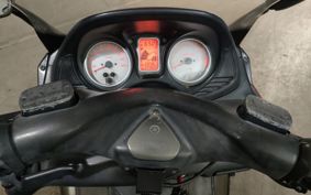 YAMAHA T-MAX 500 2009 SJ04J