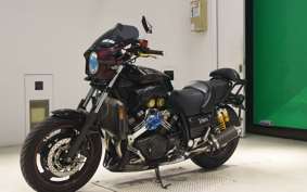YAMAHA VMAX 2005