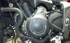 TRIUMPH STREET TRIPLE R 2021