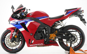 HONDA CBR600RR 2024 PC40