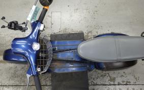 VESPA 100 2019