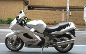 KAWASAKI ZZ1200 NINJA R 2002 20C001