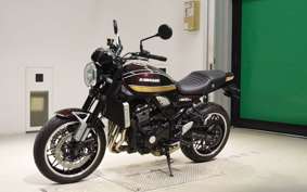KAWASAKI Z900RS 2025