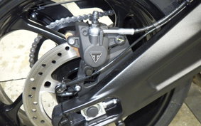 TRIUMPH TRIDENT 660 2026