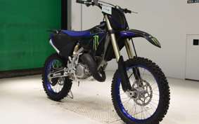 YAMAHA YZ125