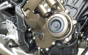 HONDA CB650R E-Clutch 2024