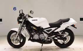 YAMAHA R1-Z 2002 3XC