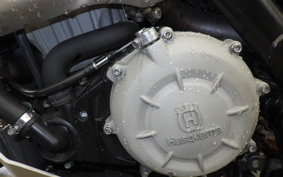 HUSQVARNA TR650 2013