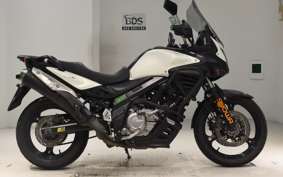 SUZUKI Vｽﾄﾛｰﾑ650A 2012