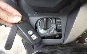 HONDA FORZA 250 MF13