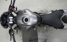 TRIUMPH STREET TRIPLE RS 2024