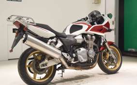 HONDA CB1300SB SUPER BOLDOR A 2005 SC54