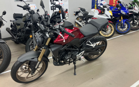 HONDA CB250R MC52