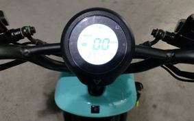 OTHER XEAM NIU U PRO  ..