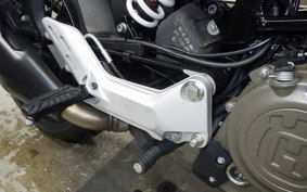 HUSQVARNA SVARTPILEN 401 2021