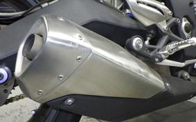 TRIUMPH STREET TRIPLE 85 2013