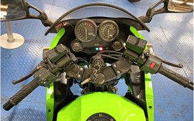 KAWASAKI GPZ900R NINJA 2001 00A092