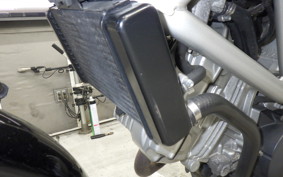 HONDA VTR 250 Gen. 2 2023 MC33