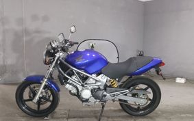 HONDA VTR 250 MC33