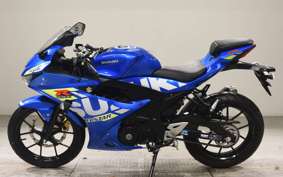 SUZUKI GSX-R125 DL33B