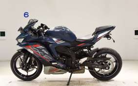 KAWASAKI ZX-25R 2002 ZX250E