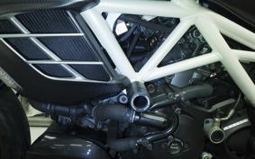 DUCATI DIAVEL AMG 2012