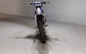 YAMAHA YZ125 CE01C