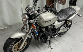 YAMAHA XJR1200 1997 0304